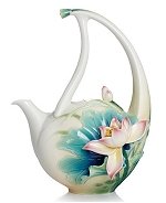 Lotus Harmony Teapot
